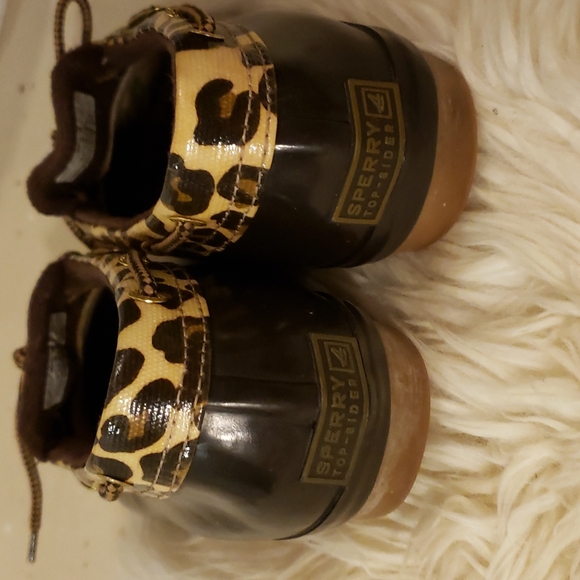 Sperry Cheetah Print Women's Shoes - Picture 3 of 7
